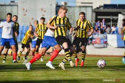 Weekendowe granie z MKS. Pogoń Oleśnica zmierzy się z Czarnymi Jelcz-Laskowice