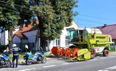Żniwa w toku: rolnicy i kierowcy, zachowajcie ostrożność