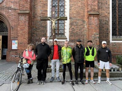 Trwa XII Pielgrzymka Biegowa z Oleśnicy na Jasną Górę