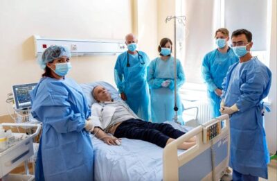 Przełom w leczeniu chłoniaka. Pan Jan z Oleśnicy skorzystał z nowoczesnej terapii