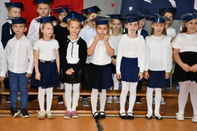 Pasowanie na pierwszoklasistę w Szkole Podstawowej w Ligocie Polskiej