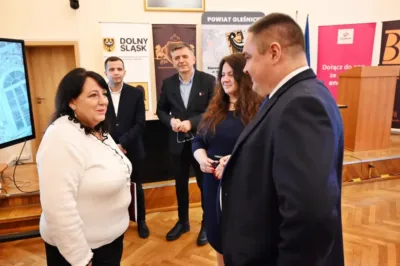 Wspólnie o rozwoju i wsparciu biznesu. Konferencja w oleśnickim starostwie