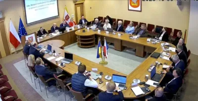 Anonimowa skarga bez rozpoznania i pełna emocji dyskusja na sesji