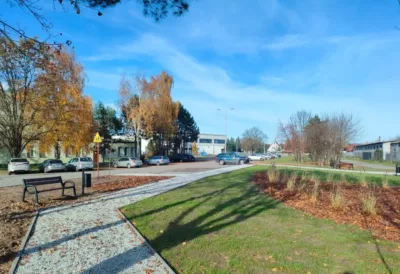 Nowy skwer w Dziadowej Kłodzie gotowy. Mieszkańcy zyskali miejsce do wypoczynku