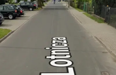 Mieszkańcy alarmują: niebezpiecznie na ul. Lotniczej w Oleśnicy. Apel o progi zwalniające