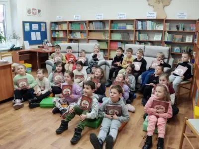 SP 7 w ogólnopolskim projekcie czytelniczym „Mała książka – wielki człowiek”