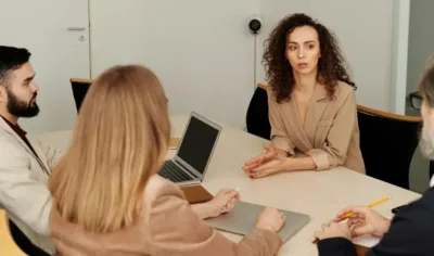 Jak kancelaria prawa handlowego wspiera rozwój biznesu?