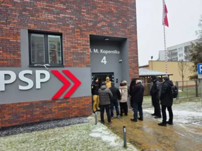 „Czadowa Straż” w Oleśnicy. Strażacy rozdawali czujniki dymu i czadu