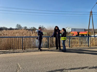 Monitoring sytuacji powodziowej. Wojewoda z wizytą w Zbytowej