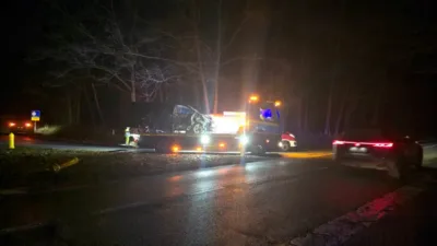 Zderzenie dwóch busów na drodze ostrowskiej. Jedna osoba poszkodowana