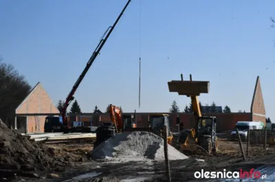 Czwarte Dino powstaje przy Wileńskiej. Sklep na Wiejskiej wciąż zamknięty