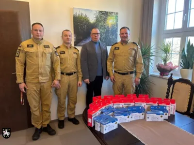 Czujki czadu dla mieszkańców gminy Syców. Wspólna akcja samorządu i straży pożarnej