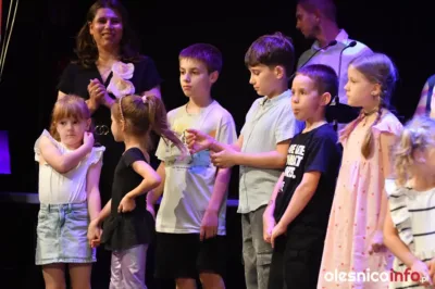 Gala Ambitnej Edukacji. Uczniowie Małej Brytanii i Between zakończyli rok szkolny [ZDJĘCIA]