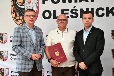 Z Ostrowiny na fotel dyrektora. Krzysztof Sztochel przejmuje PCPR w Oleśnicy