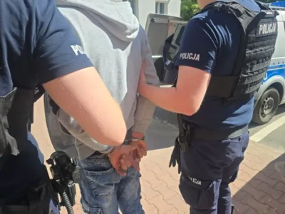 Nocny pościg ulicami Oleśnicy. 20-latek, który uciekał przed policją zostanie deportowany