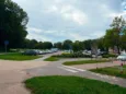 Utrudnienia w Oleśnicy. Parking przy ul. Wałowej zamknięty z powodu planu filmowego