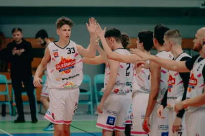 Marcel Danielewicz bohaterem ekipy KK Oleśnica w meczu otwarcia