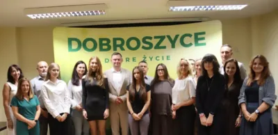 Najlepsi absolwenci z nagrodami. Wójt wyróżnił uzdolnioną młodzież