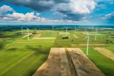 Farmy wiatrowe i energia rozproszona = większe bezpieczeństwo energetyczne