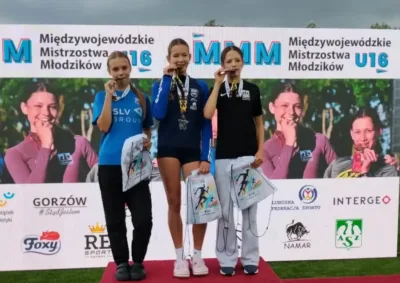 Deszcz medali dla WKS Oleśniczanka. Znakomity występ młodzików w Gorzowie