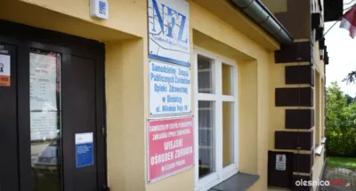 Niepokój o przyszłość ośrodka zdrowia w Ligocie Polskiej. Mieszkańcy pytają o dyżury, dyrekcja odpowiada