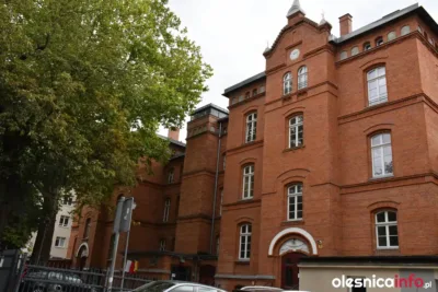 Administracja szpitala zajmie dawną siedzibę przedszkola w CUS. Co z wyposażeniem i kuchnią?