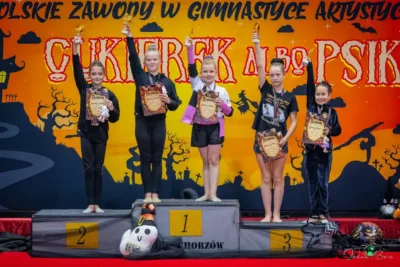 Worek medali dla Sycowa. Znakomity występ gimnastyczek w turnieju Cukierek albo Psikus