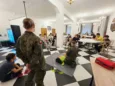 Pierwsza pomoc w praktyce. Terytorialsi z 16 DBOT przeszkolili młodzież z OHP
