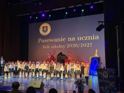 Pierwszoklasiści z oleśnickiej siódemki złożyli uroczyste ślubowanie