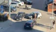Utrudnienia w Oleśnicy. Zdarzenie drogowe w okolicy sklepu Aldi